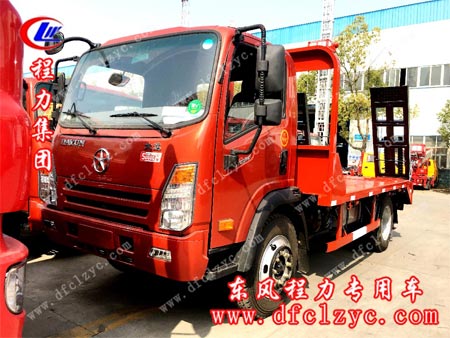 蓝牌大运挖机平板运输车（国五）