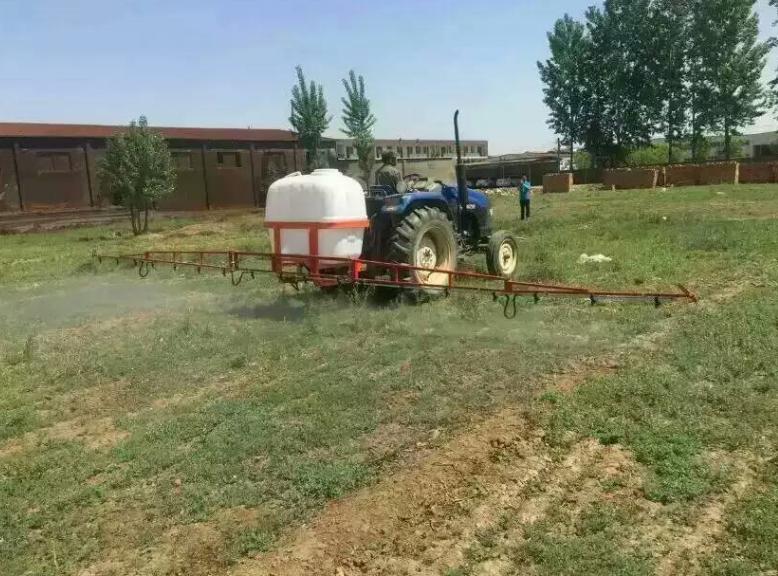 高射程大容量高效打药机 拖拉机后悬挂农药喷雾器