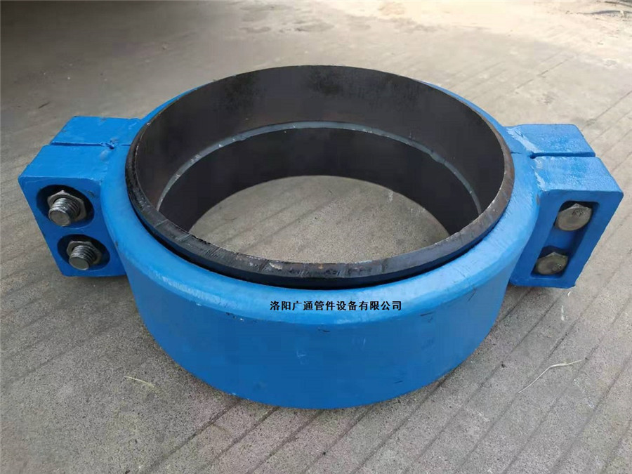 KRHD松套卡箍式柔性管接头产品结构简介