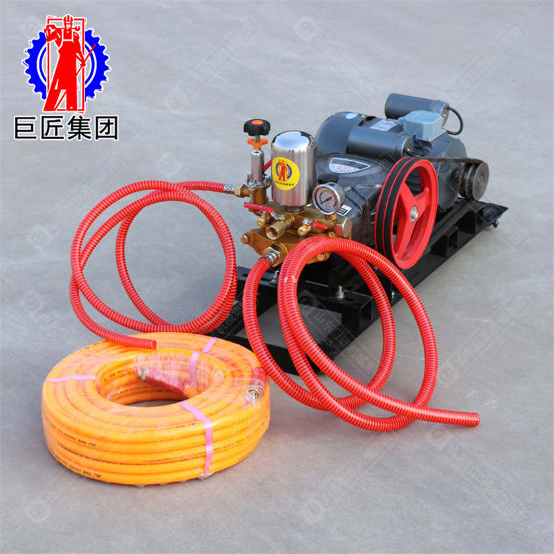 -1A型两相电轻便取样钻机 一、QZ-1A型两相电轻便取样钻机简介 QZ-1A型两相电轻便取样钻机是一种轻便多用途微型工程钻机，它适用于工业、民用建筑、桥梁、铁