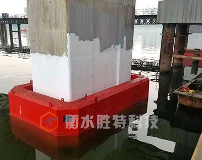 自浮式钢覆复合材料桥梁防撞设施   防船撞装置