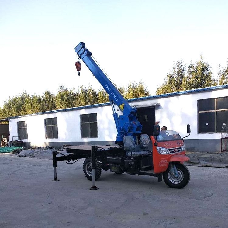长期生产改装农用三轮吊多功能小型吊车