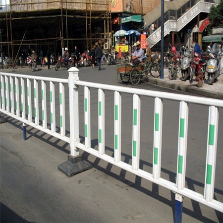 厂家直销马路公路隔离防撞护栏市政护栏人行道交通设施道路护栏