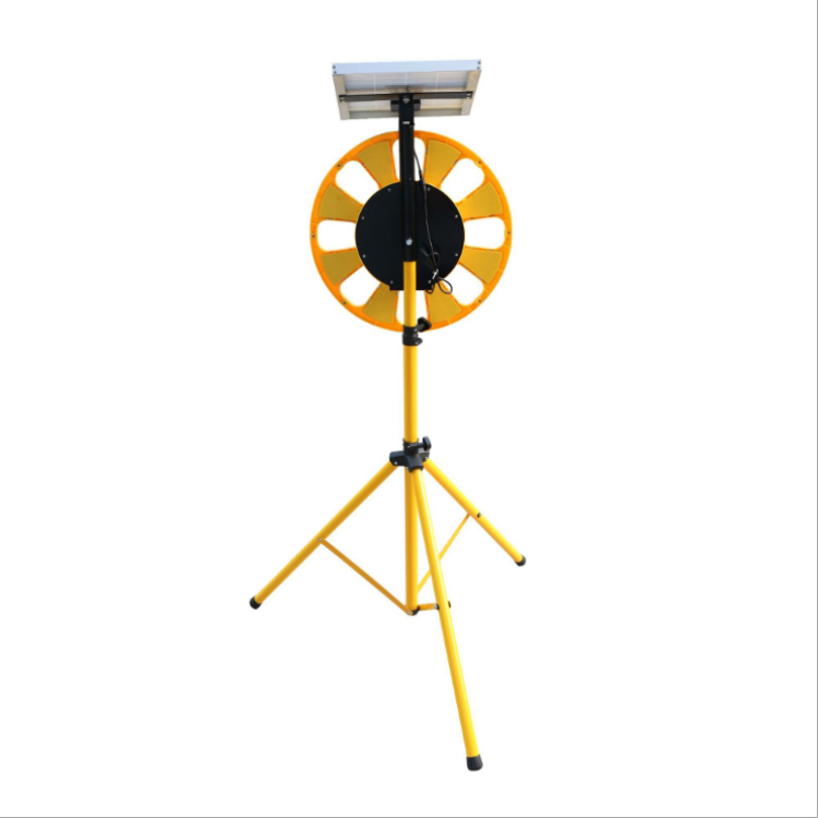 现货供应交通警示回转灯公路爆闪灯LED夜间太阳能回转灯