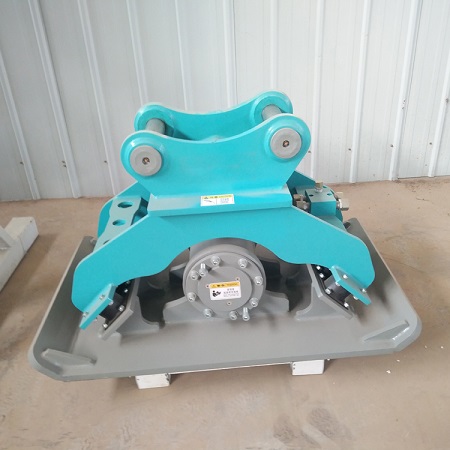 挖掘机夯实器 大型平板夯 液压振动夯 打夯机器挖机配件松土夯实