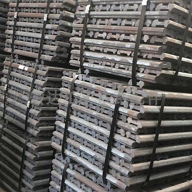 厂家供应铁路轨道夹板 钢轨鱼尾板轨道接头夹板现货