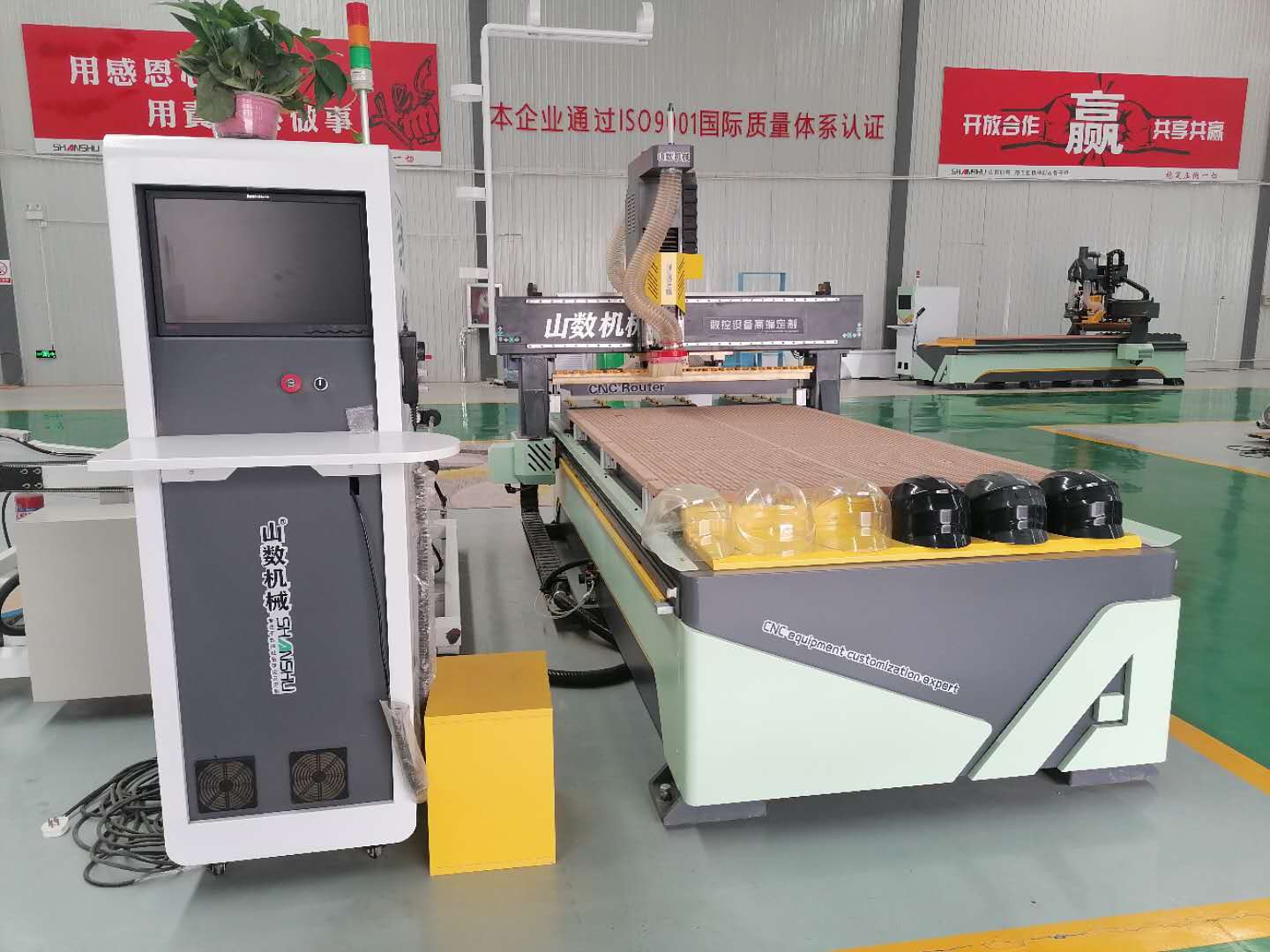 山数板式家具木工开料机