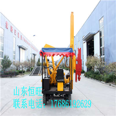 恒旺小四轮护栏打桩机 高速公路小四轮打桩机