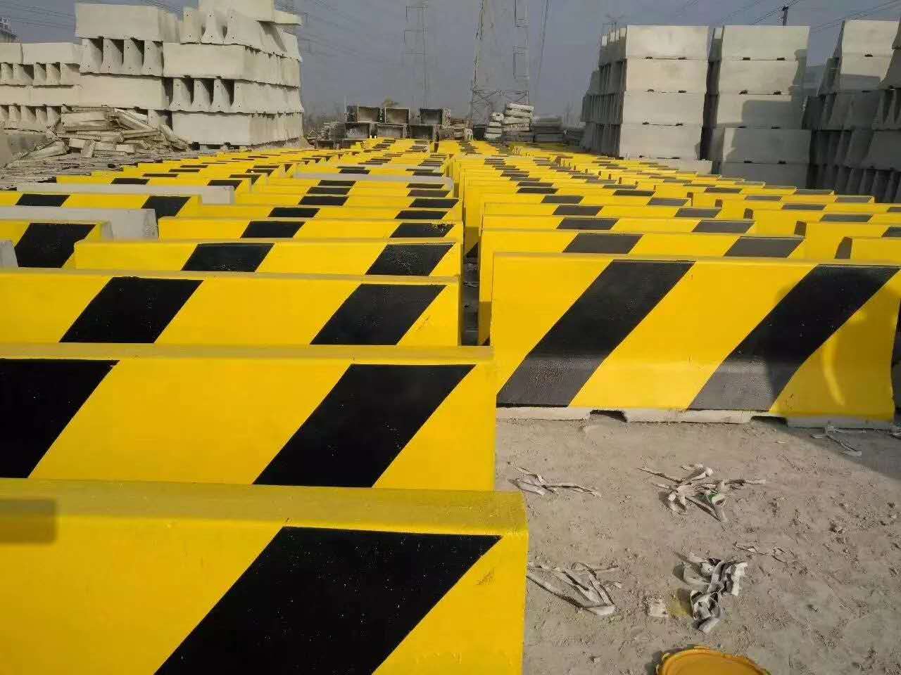 租赁水泥隔离防撞墩小区物业道路护栏安全墩2米高速施工隔离墩
