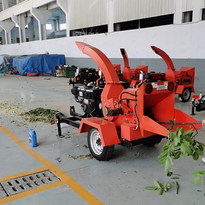 供应M20R 大型树木粉碎机大型柴油移动式园林绿化树枝粉碎机