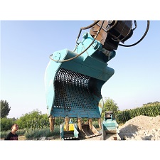 挖掘机用7-12T岩石混凝土用ZS-12高频震动筛分斗