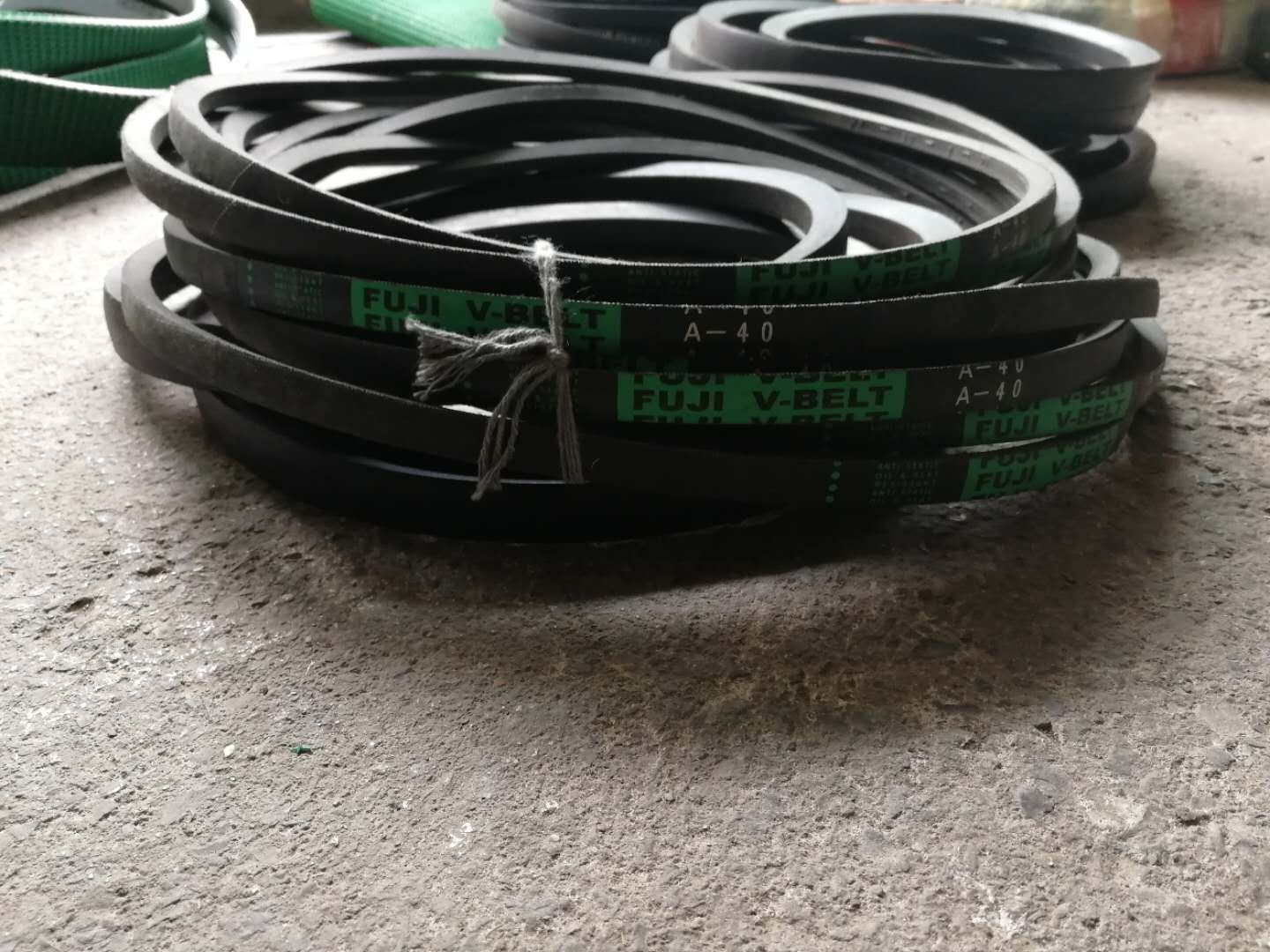 平板式三足式上悬式离心机皮带黄绿高速皮带橡胶三角带 