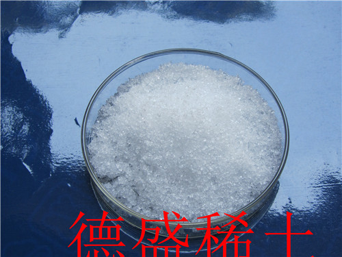 硝酸锆低价优惠中三水硝酸锆全国服务生产商
