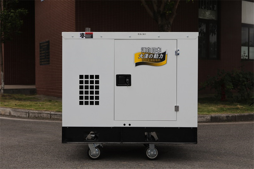 越野车用25KW静音柴油发电机