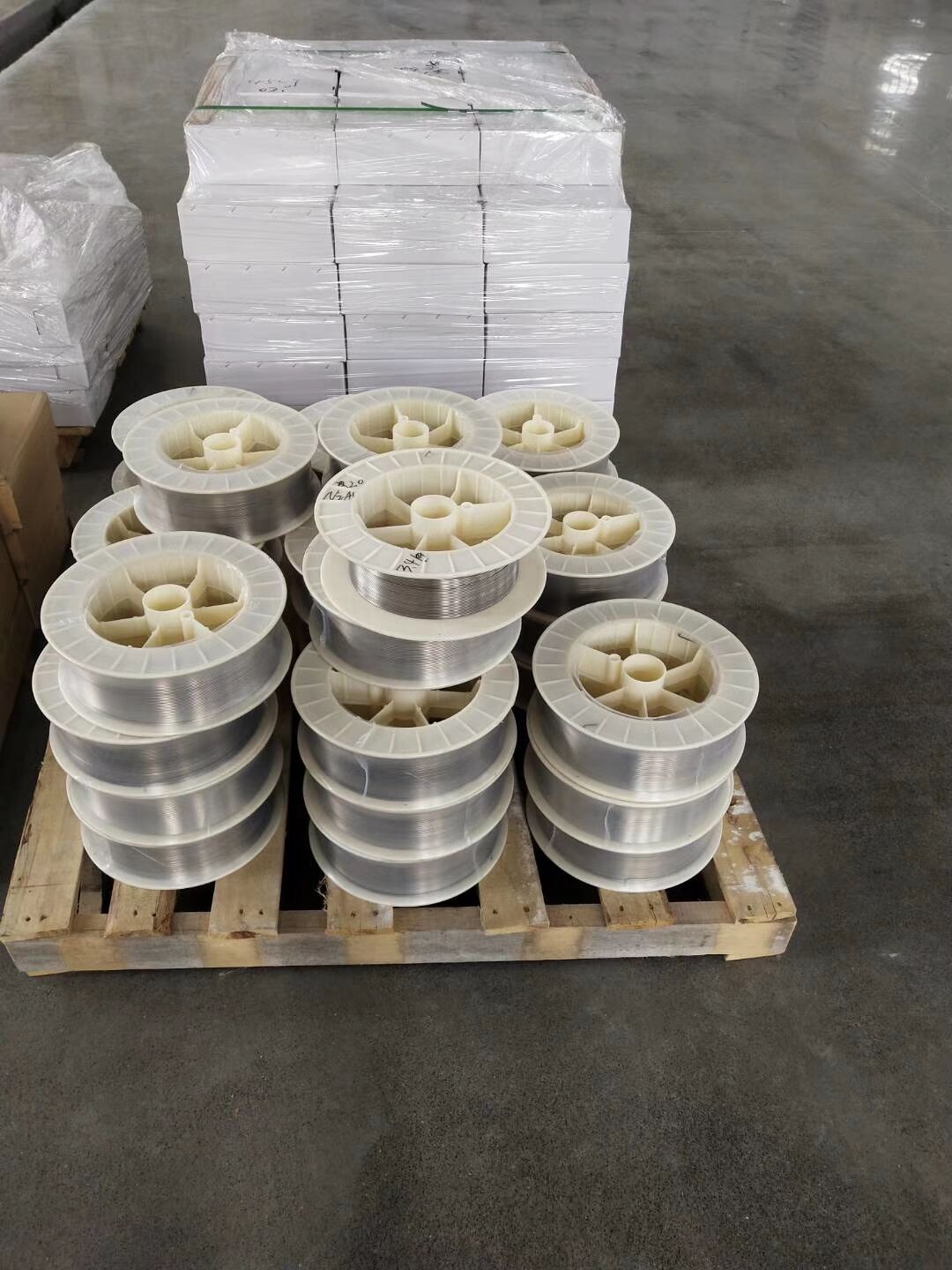 供应优质207不锈钢焊条焊丝E410-15