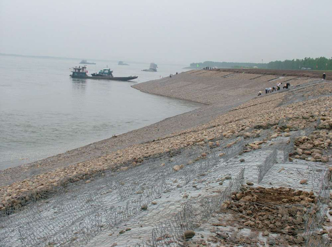 雷诺护垫价格   河北雷诺护垫厂家