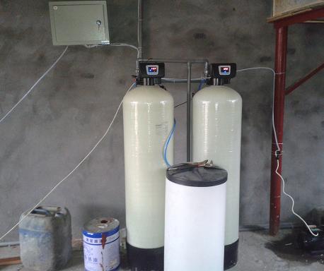 锅炉中央空调软水器循环水冷却塔暖通制冷除水垢全自动软化水设备