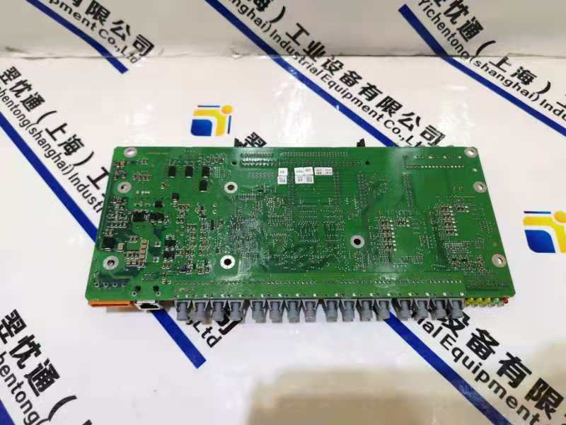 原装正品施耐德模块优惠多多TSXP576634M