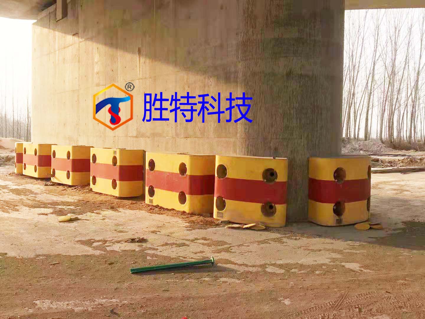 船撞桥事故无法避免，桥梁防撞护舷保驾护航