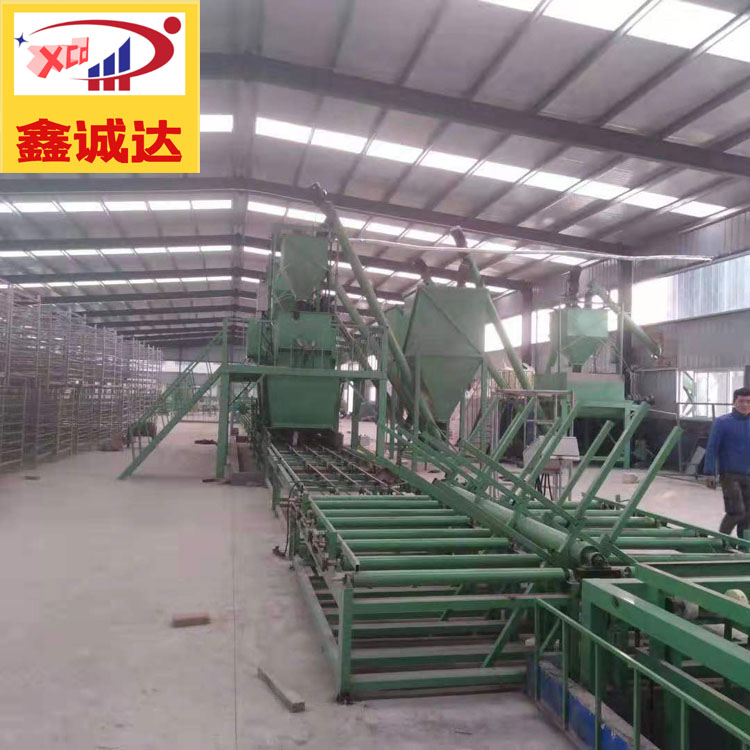 鑫诚达fs外保温内浇筑混凝土外建筑模板生产设备生产线