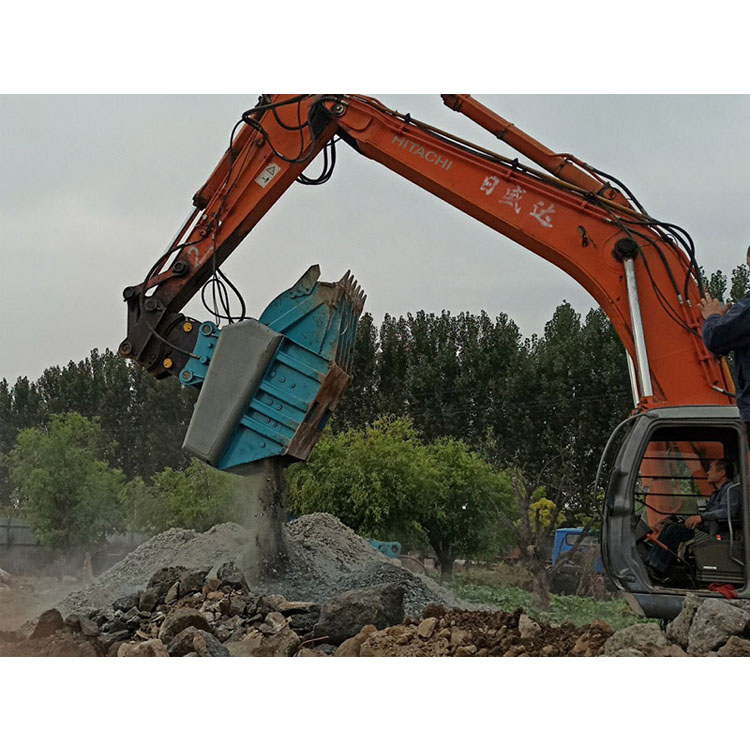 新型液压破碎属具单轴破碎斗钢筋混凝土筛分破碎斗碎石斗