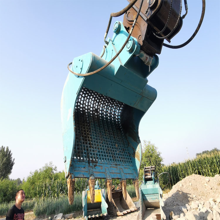 厂家支持定制挖掘机前端属具液压高频振动筛上门安装