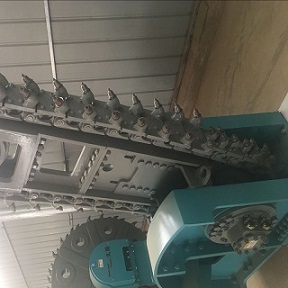 圆盘开沟机加厚轮盘公路拖拉机链条式岩石开槽使用工具