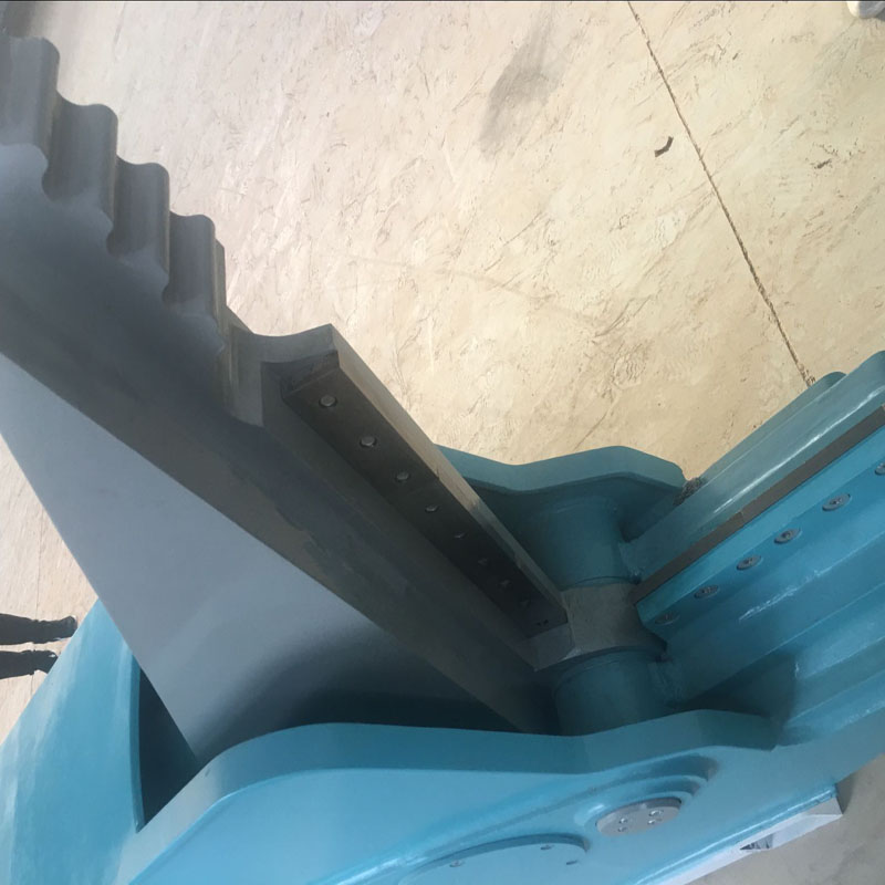 360度旋转废旧汽车破拆剪建筑拆房重型液压破碎钳