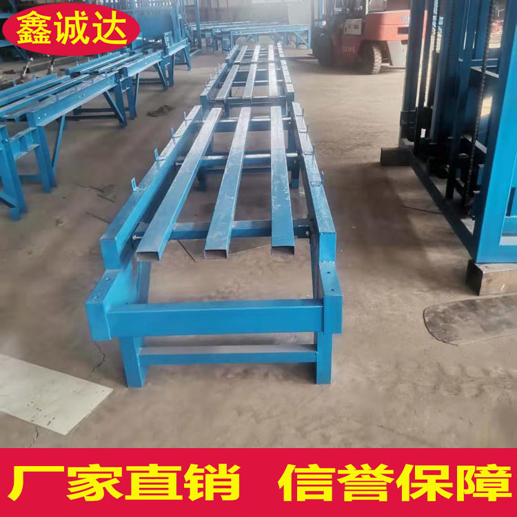 鑫诚达免拆保温一体板设备 外模板机械设备 供应商