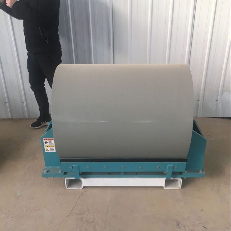 DHS14滚筒夯实机适用机型240-300 斜坡高频振动夯实机支持定制型号