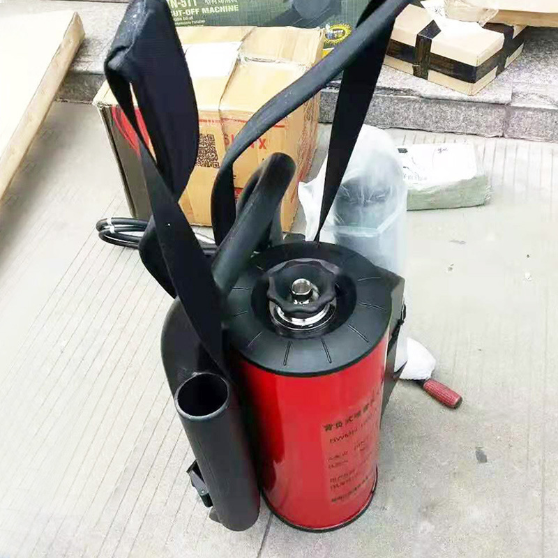 多功能背负式灭火水枪森林消防往复式灭火水枪射程直流大于11m