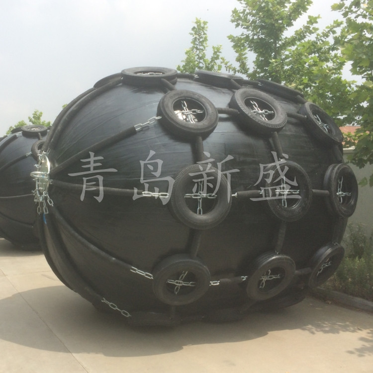 青岛新盛生产 橡胶充气护舷 充气橡胶碰垫 船舶靠泊靠球