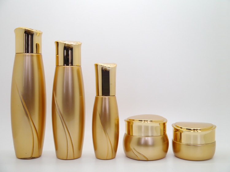 化妆品瓶电镀厂，化妆品瓶电镀加工厂，广州白云区化妆品瓶电镀厂