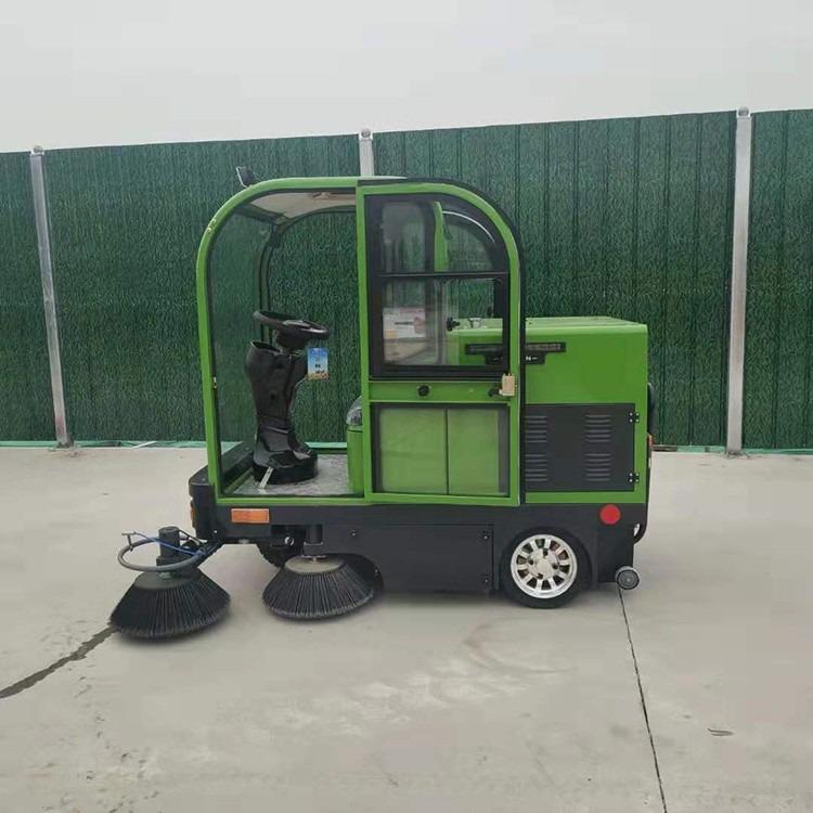 定制小型电动全封闭式驾驶室式路面清扫车 电动四轮扫路车