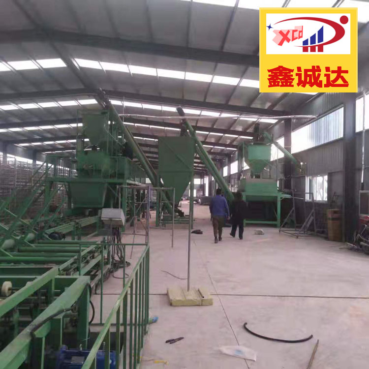 鑫诚达Fs免拆保温建筑模板设备 fs砂浆复合模板设备 价格