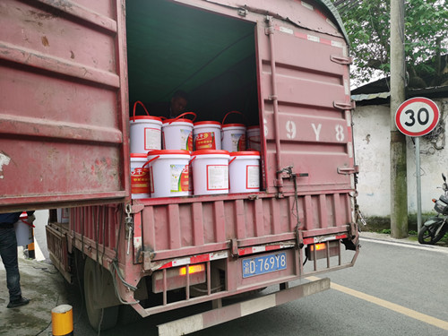 抹灰砂浆密度差强度不够  墙面脱沙掉沙用沙干净处理材料