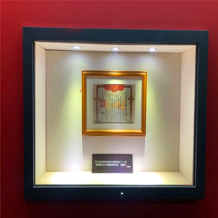 供应博物馆展柜定做恒温恒湿历史古董文物展示柜隆城展示