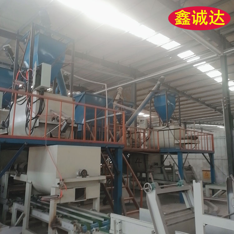 鑫诚达自保温外建筑模板设备 保温一体板设备 图片