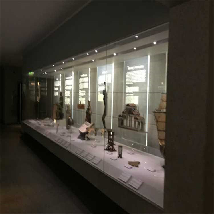 沿墙柜展览柜厂家定制展览柜博物馆展示柜-隆成博具