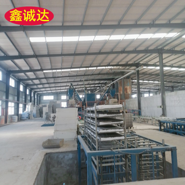 鑫诚达外墙自保温建筑模板设备 免拆一体板设备 生产流程