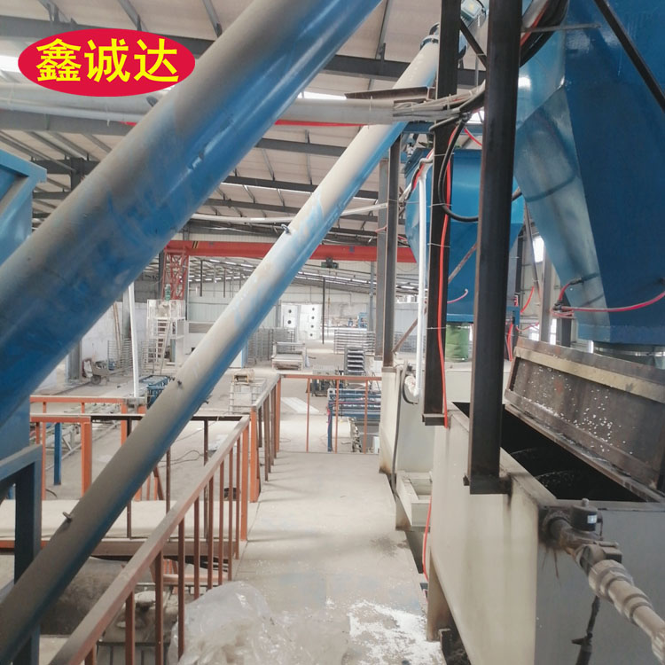 鑫诚达外保温免拆建筑模板设备 保温一体板设备 行情