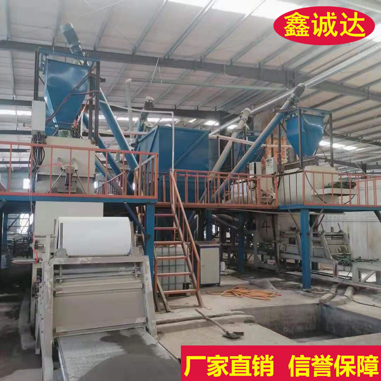 鑫诚达FS复合保温外模板生产设备 fs保温砂浆设备 图片