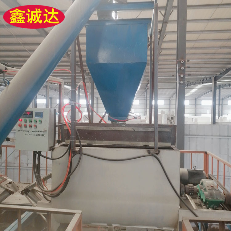 鑫诚达FS复合保温板设备 fs复合外模板设备 供应商