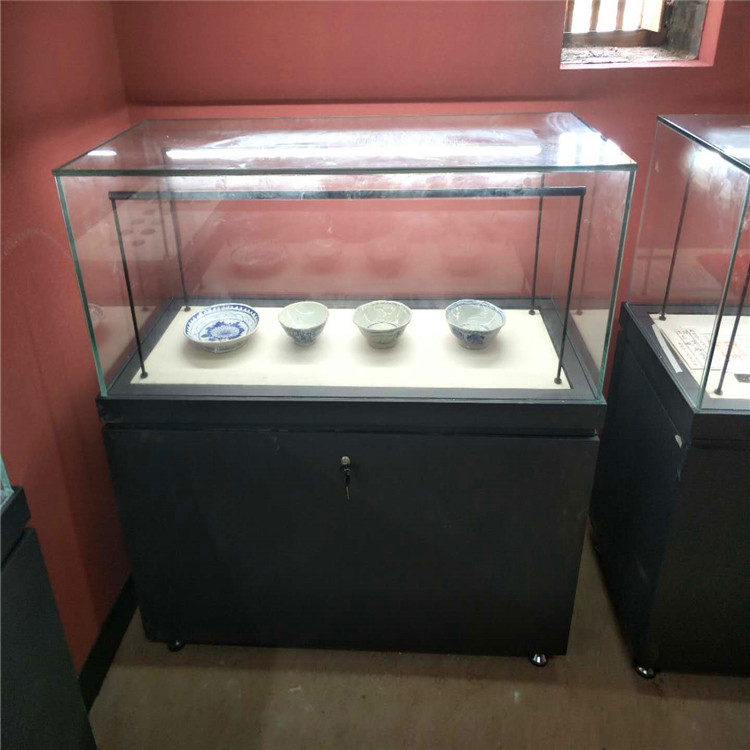 博物馆展柜文物文玩平柜古物瓷器展柜设计定制