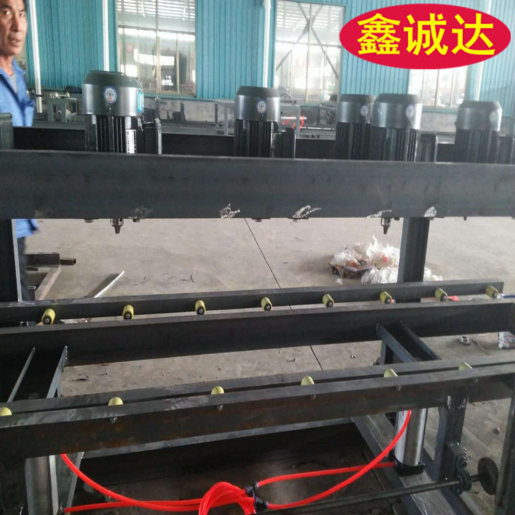 鑫诚达fs保温外模板设备 fs砂浆复合模板设备 价格