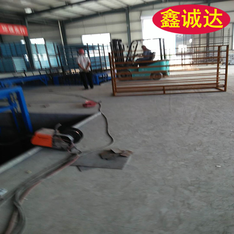 鑫诚达fs复合外模板设备 保温建筑模板设备 供应商