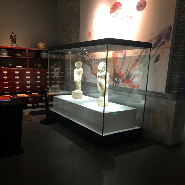 金属博物馆展柜定制钢制文物展览柜液压古玩展柜玻璃柜