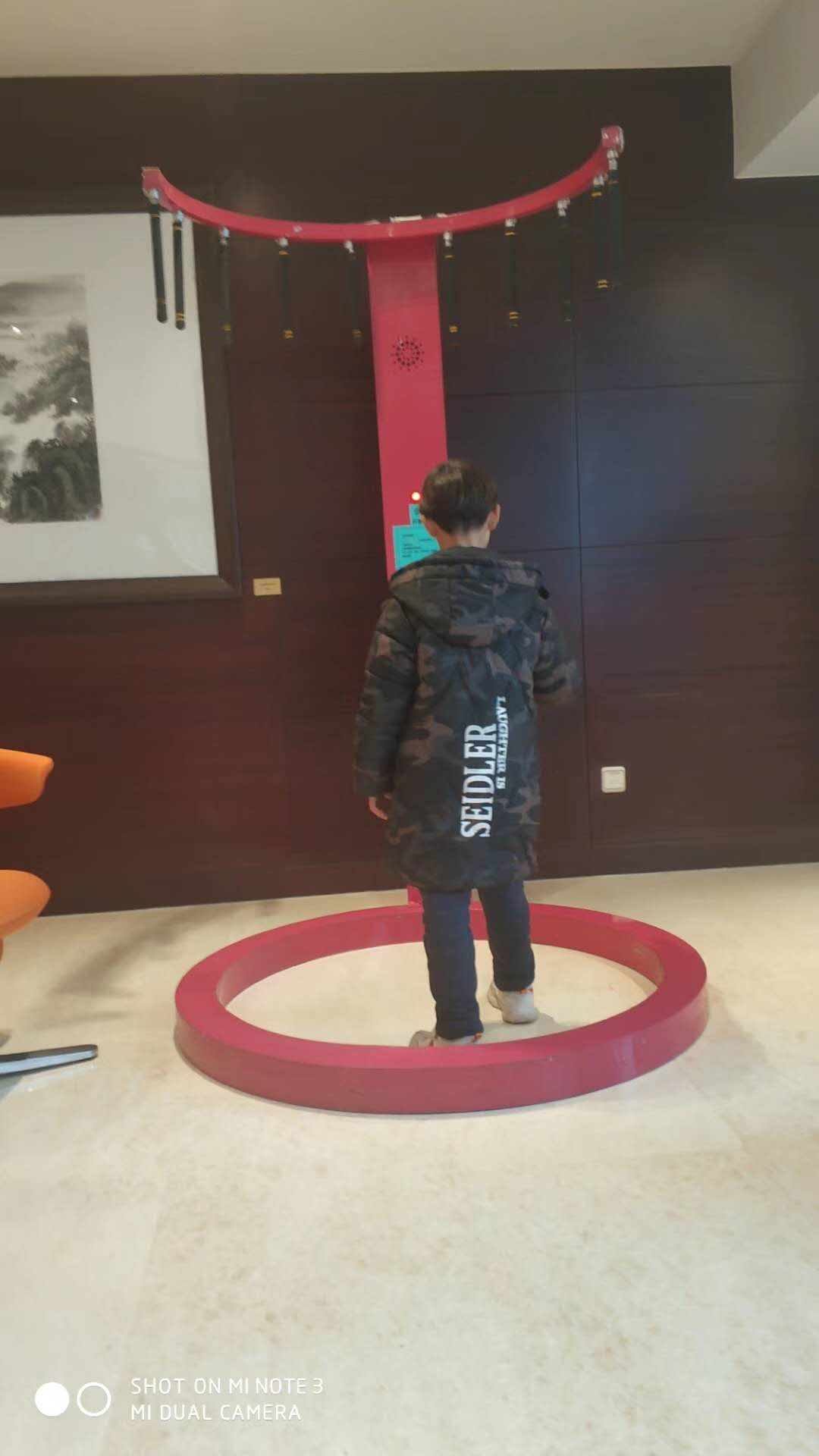 金华科技展品眼疾手快租赁地板钢琴出租