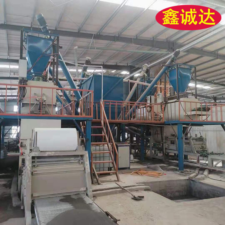 鑫诚达FS砂浆复合模板设备 复合建筑模板设备 图片