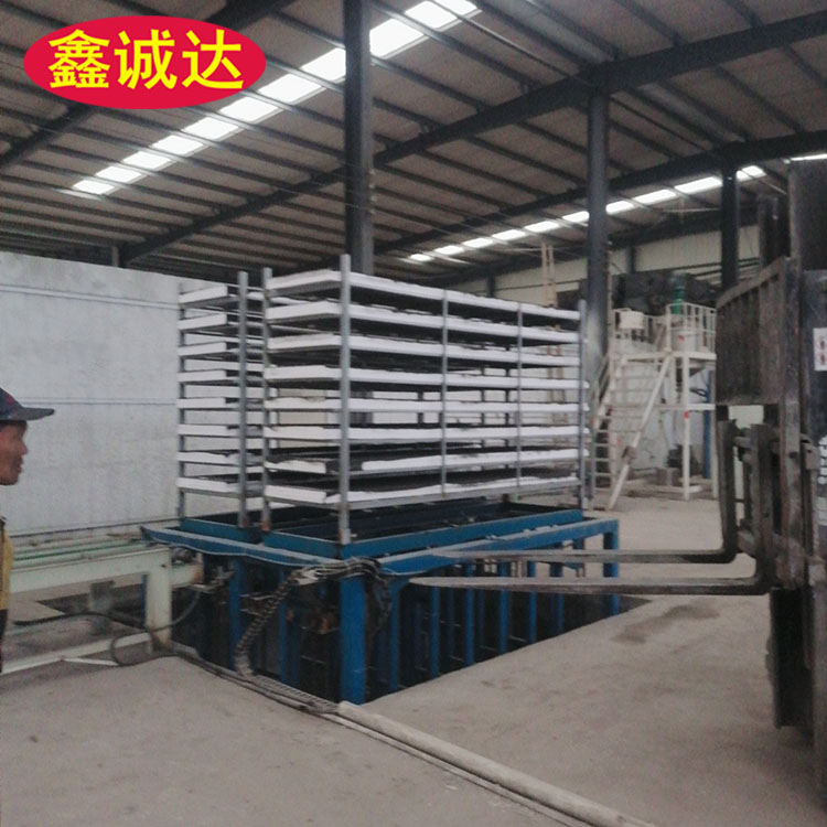 鑫诚达fsEPS板砂浆复合设备 fs保温外模板设备 安装视频